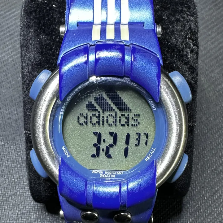 Digitalur fra Adidas